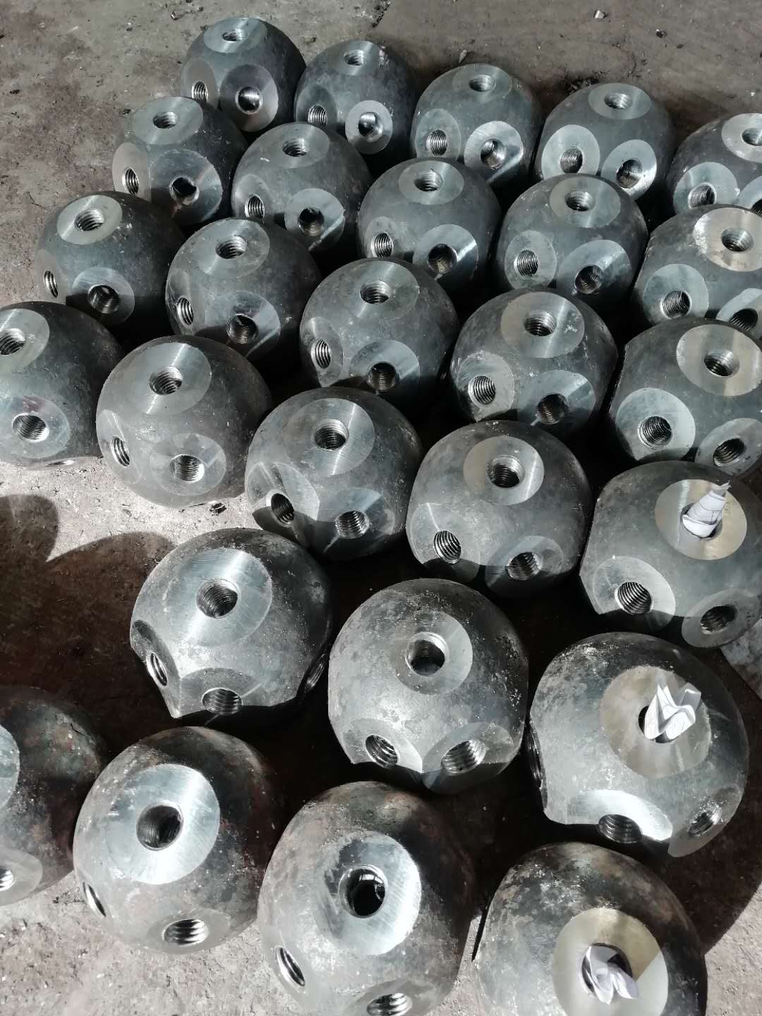 螺栓球網架
